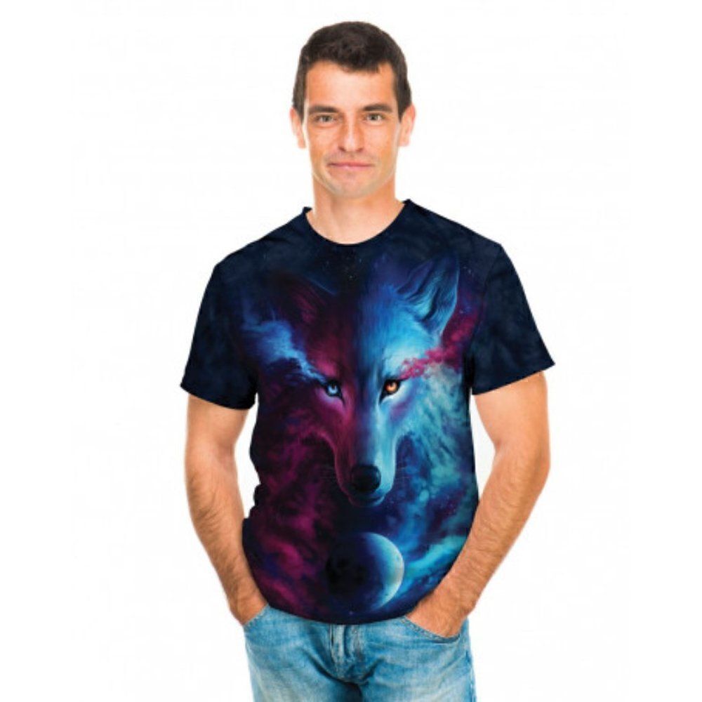 The Mountain Where Light & Dark Meet Short Sleeve Wolf Graphic T-shirt Medium